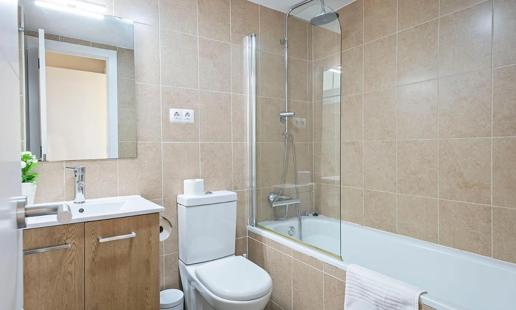Sarria Attic Apartment Barcelona